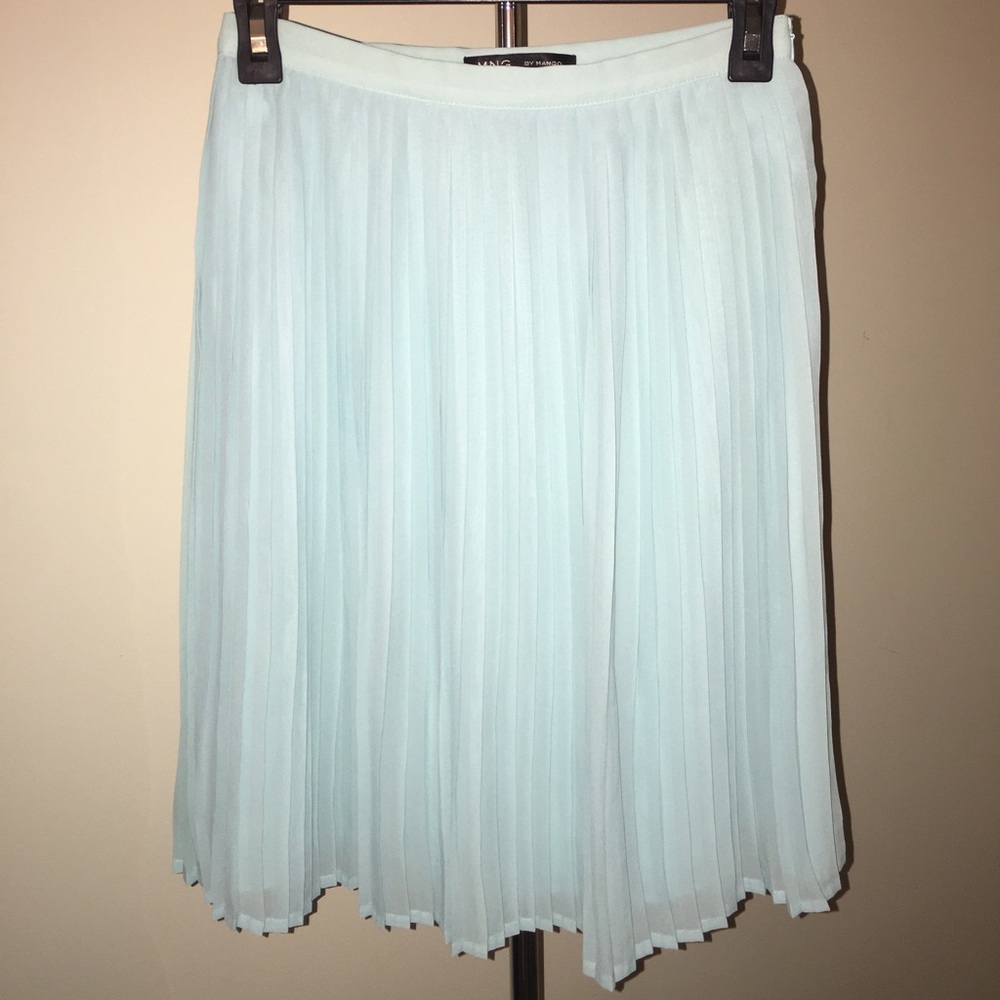 Mango pleated skirt